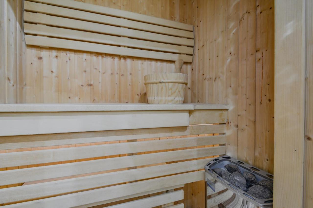Apartament Rodzinny Hrabiego - Sauna, Centrum Zakopanego Ul Zamoyskiego, Balkon, 2 Sypialnie, Parking, Gorne Krupowki ภายนอก รูปภาพ